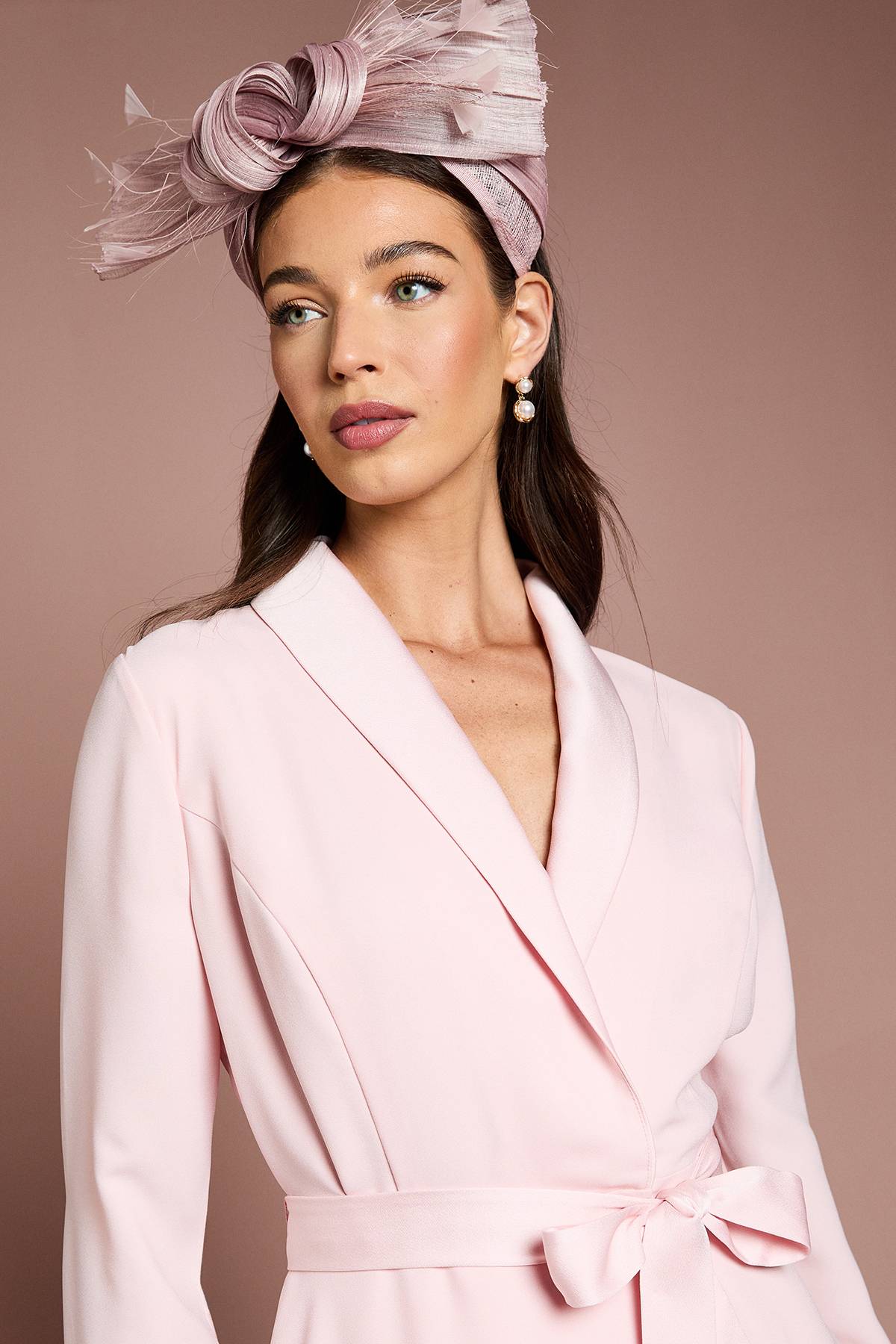 Coast Robe Portefeuille Satinée à Col et Ceinture Lisa Tan