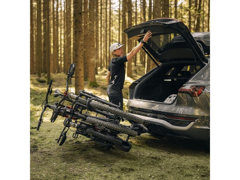 Thule Anhängerkupplungsträger EASYFOLD 3 Schwarz 3-Bike 3-Fahrrad-Anhängerkupplung Fahrradträger