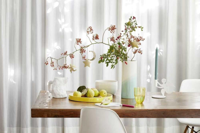 Vitra Herringbone Vessels vaas geribbeld geel