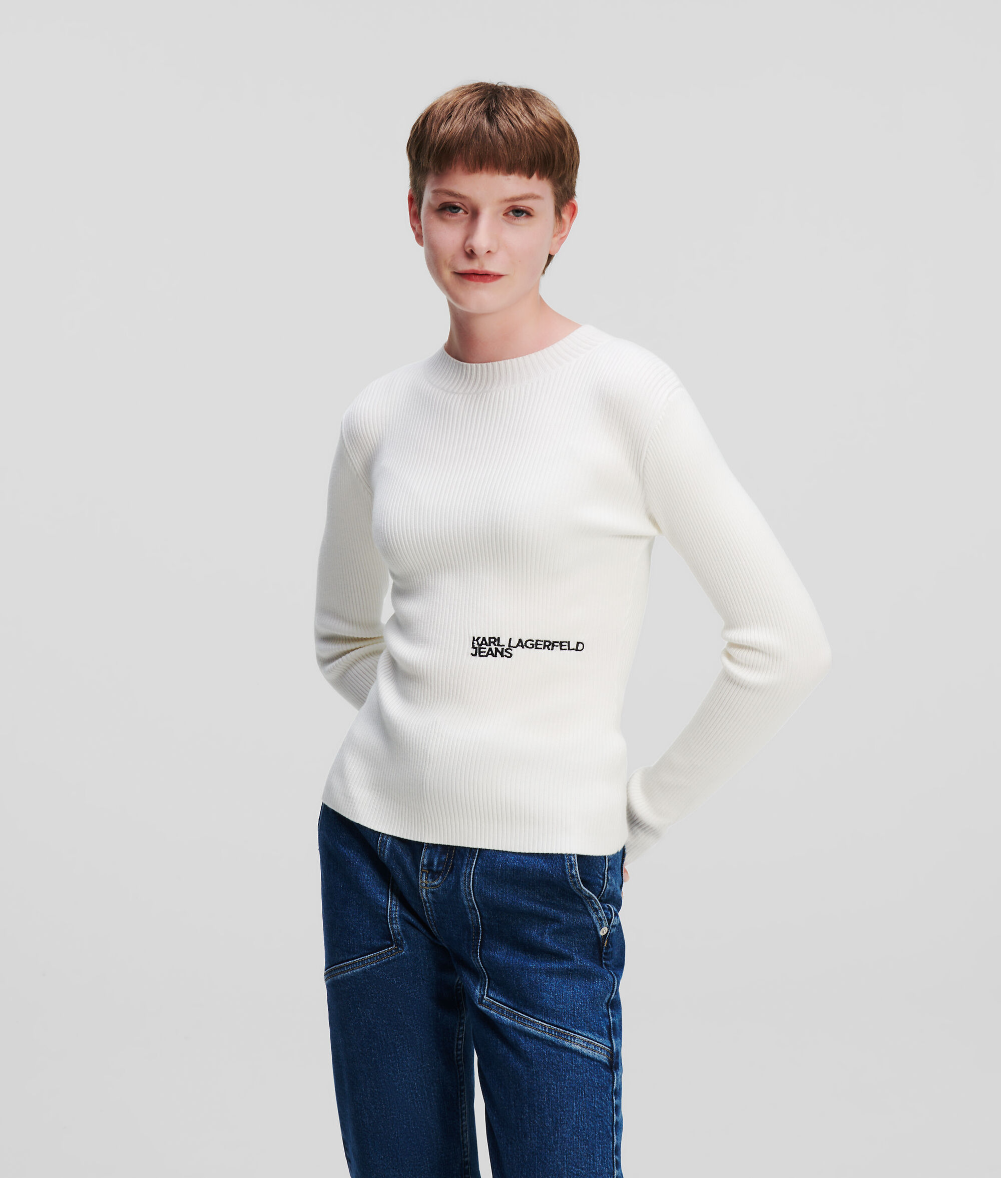 PULL AJUSTÉ KLJ