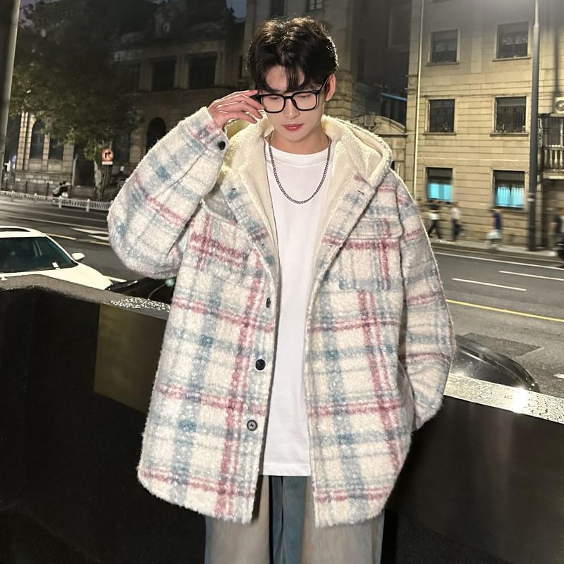 KimKlose - Oversized jas met capuchon en geruite knoopsluiting en verlaagde schouders