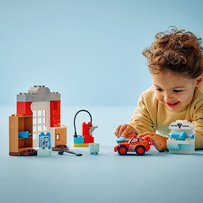 LEGO DUPLO Disney 10456 McQueen besøker Docs verksted