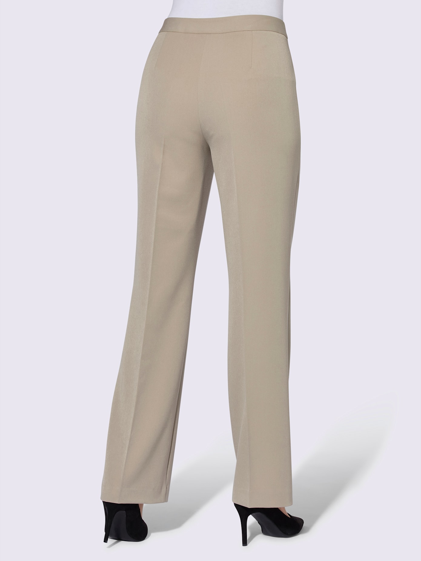 Pantalon plissé plis repassés, effet affinant