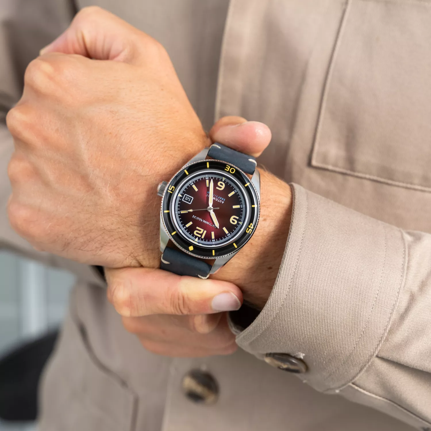 Spinnaker Fleuss Oxblood SP-5055-07