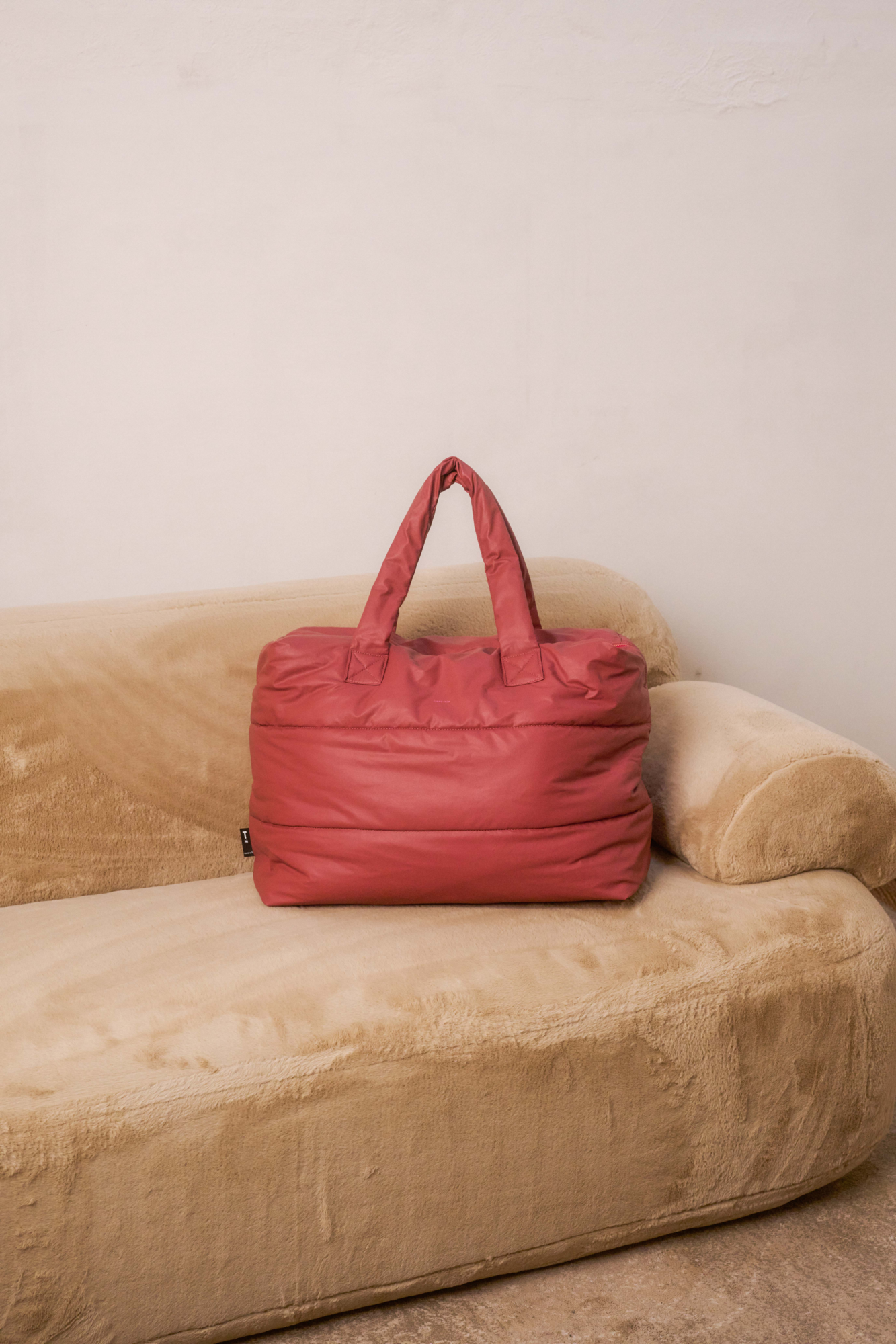 T&M Tas Red