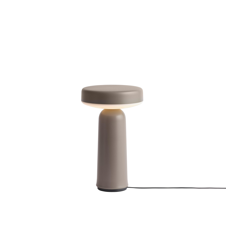 Muuto Ease tafellamp oplaadbaar LED lichtblauw