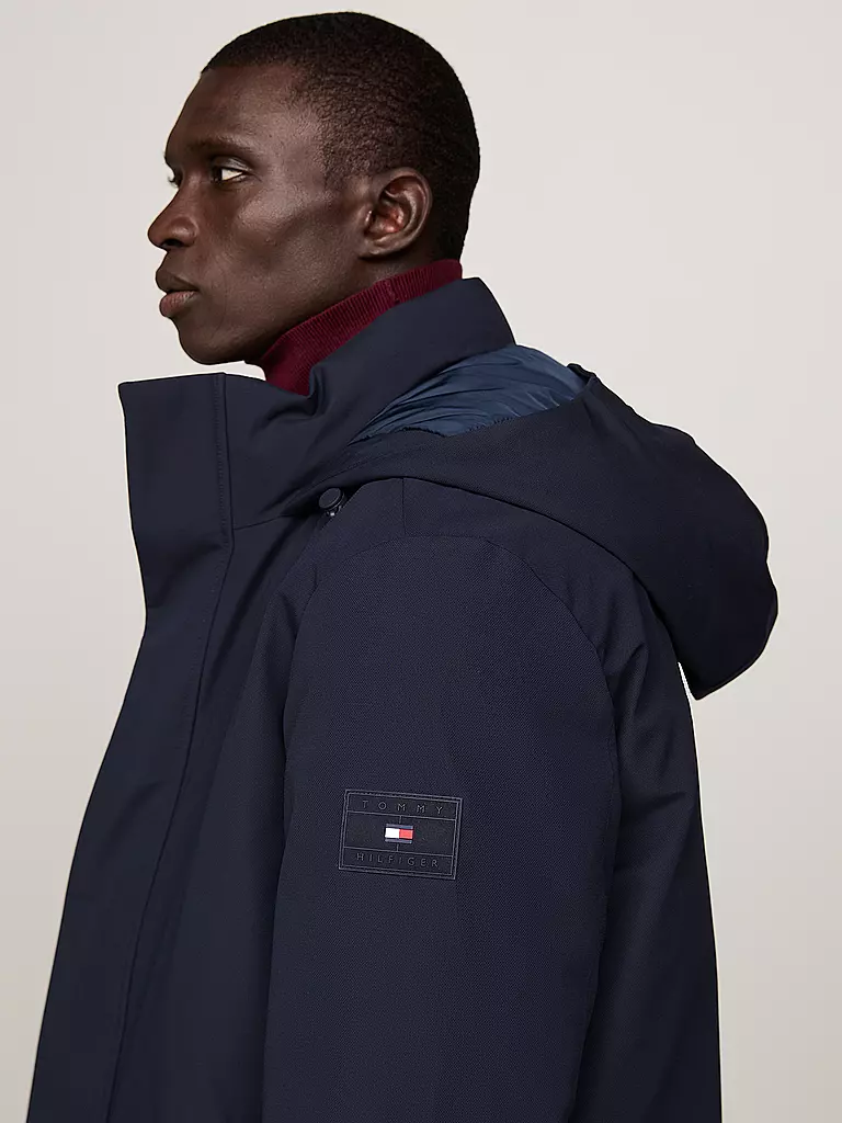 TOMMY HILFIGER Parka TECH PADDED blau
