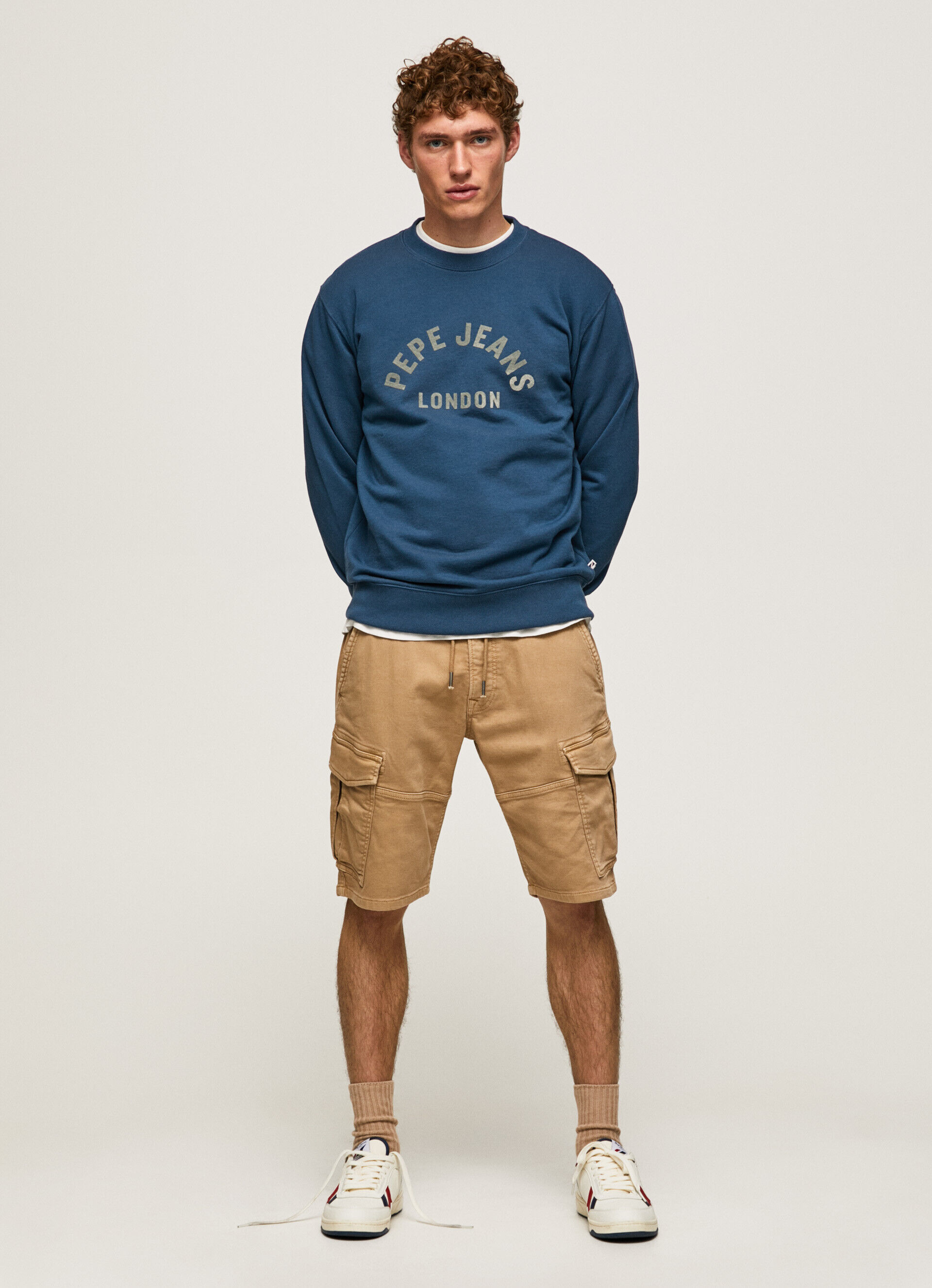 MOLETOM COM LOGOTIPO ESTAMPADO - Jarman Azul