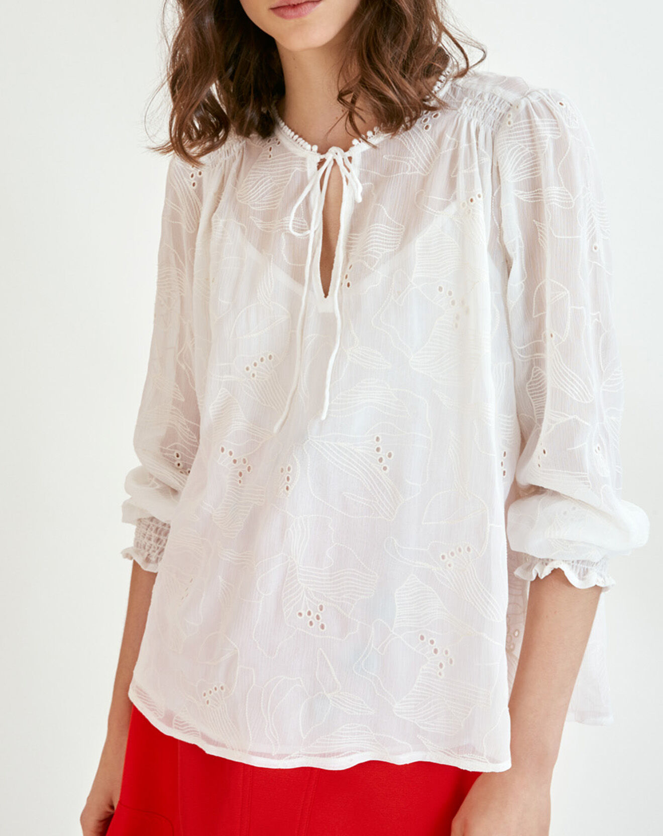 Suncoo Blouse Laure brodée ton sur ton blanc cassé