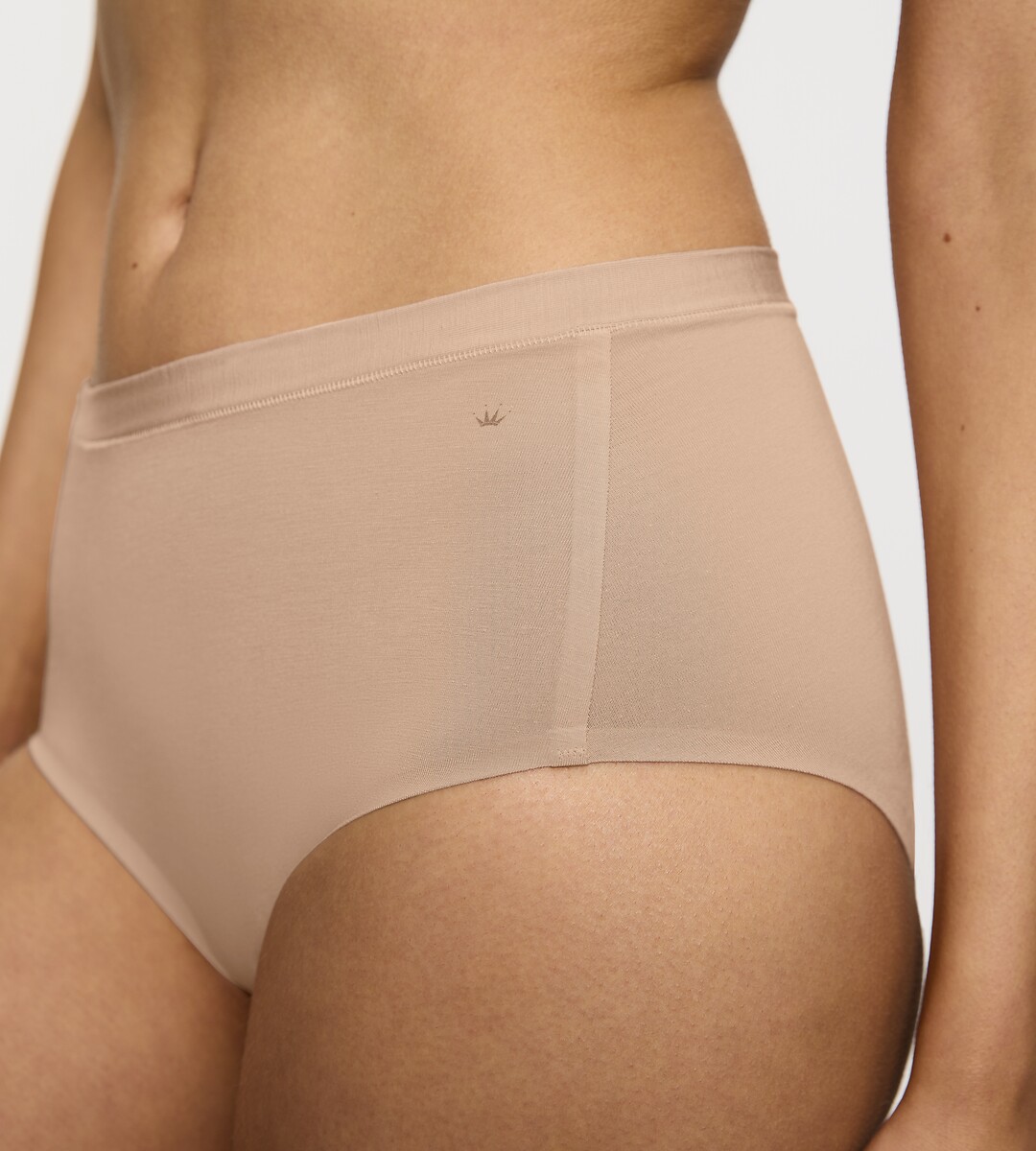 TRIUNFO<br>Conjunto de 2 slips altos Smart Natural