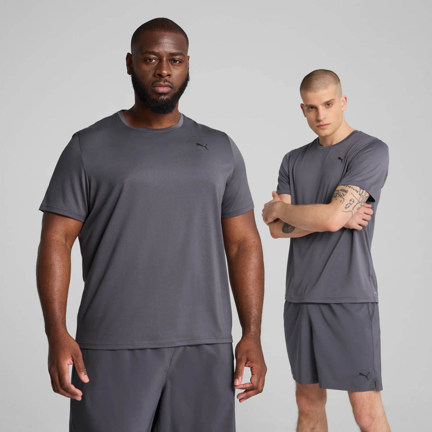 PUMA  Essential Solid Cat Tee
