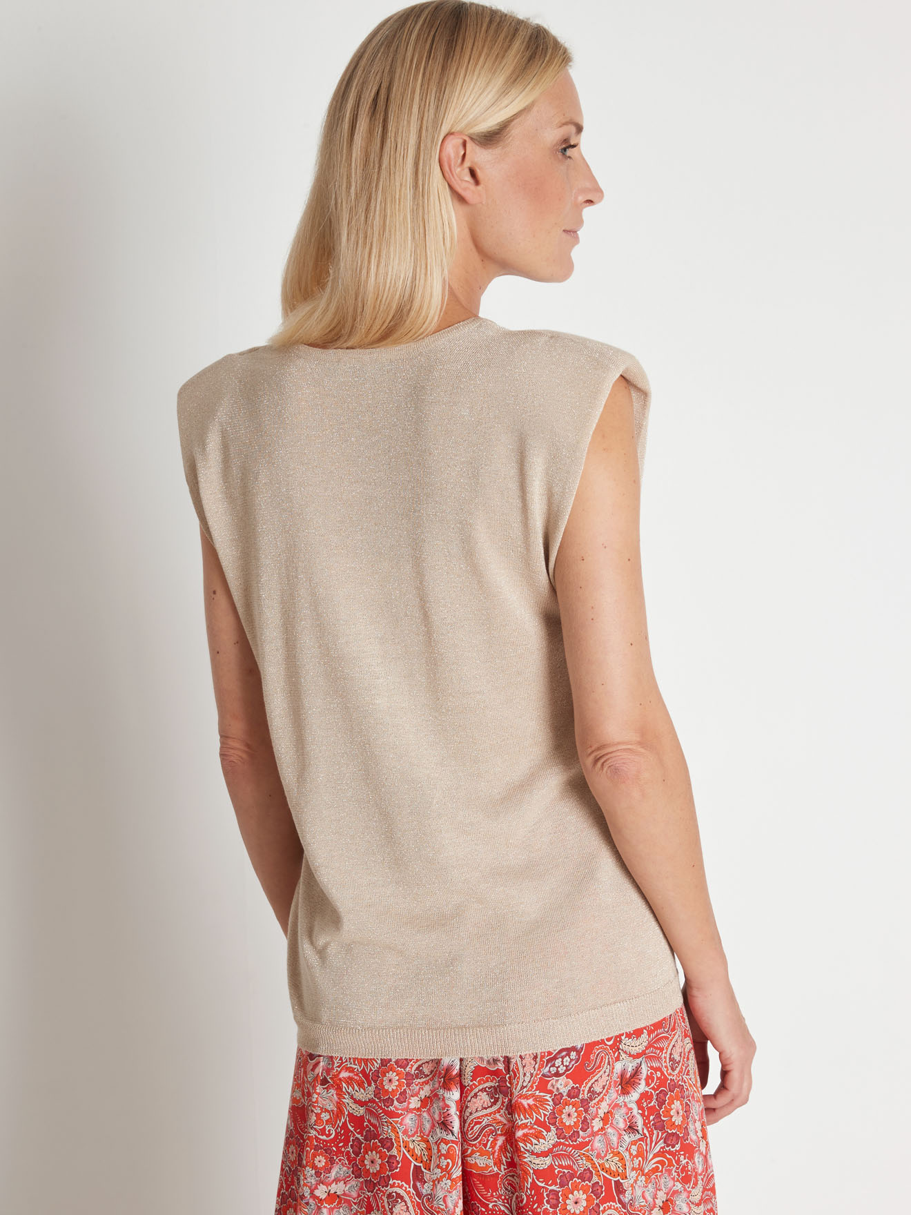 Pull sans manches
