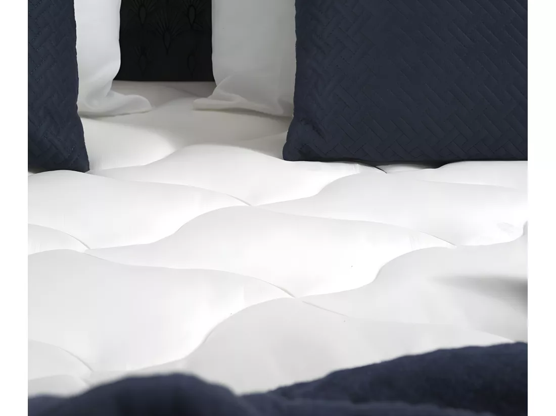 Matelas 100% latex 3 zones ESSENTIEL - Fabriqué en France Dimensions - 90 x 190 cm