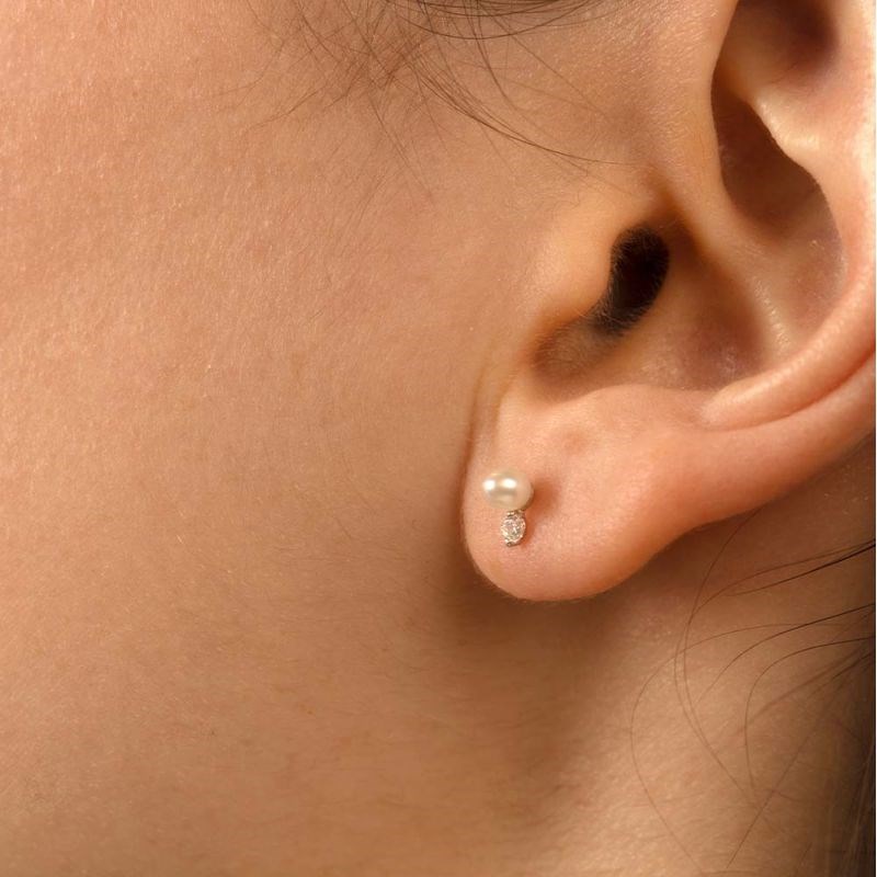 Boucles d'oreilles Or Blanc et Perles de culture blanche 