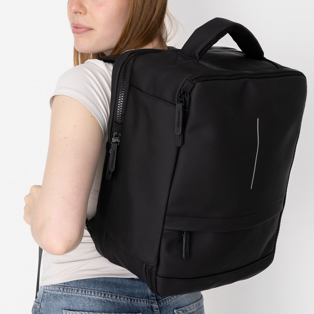 New Rebels Jessi Easton Underseater Backpack M Black