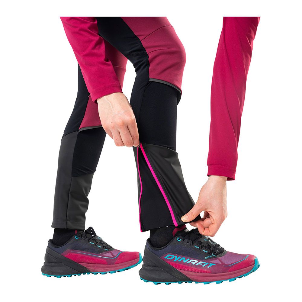 Dynafit ULTRA 50 W GTX - Chaussures running Femme black out/beet red
