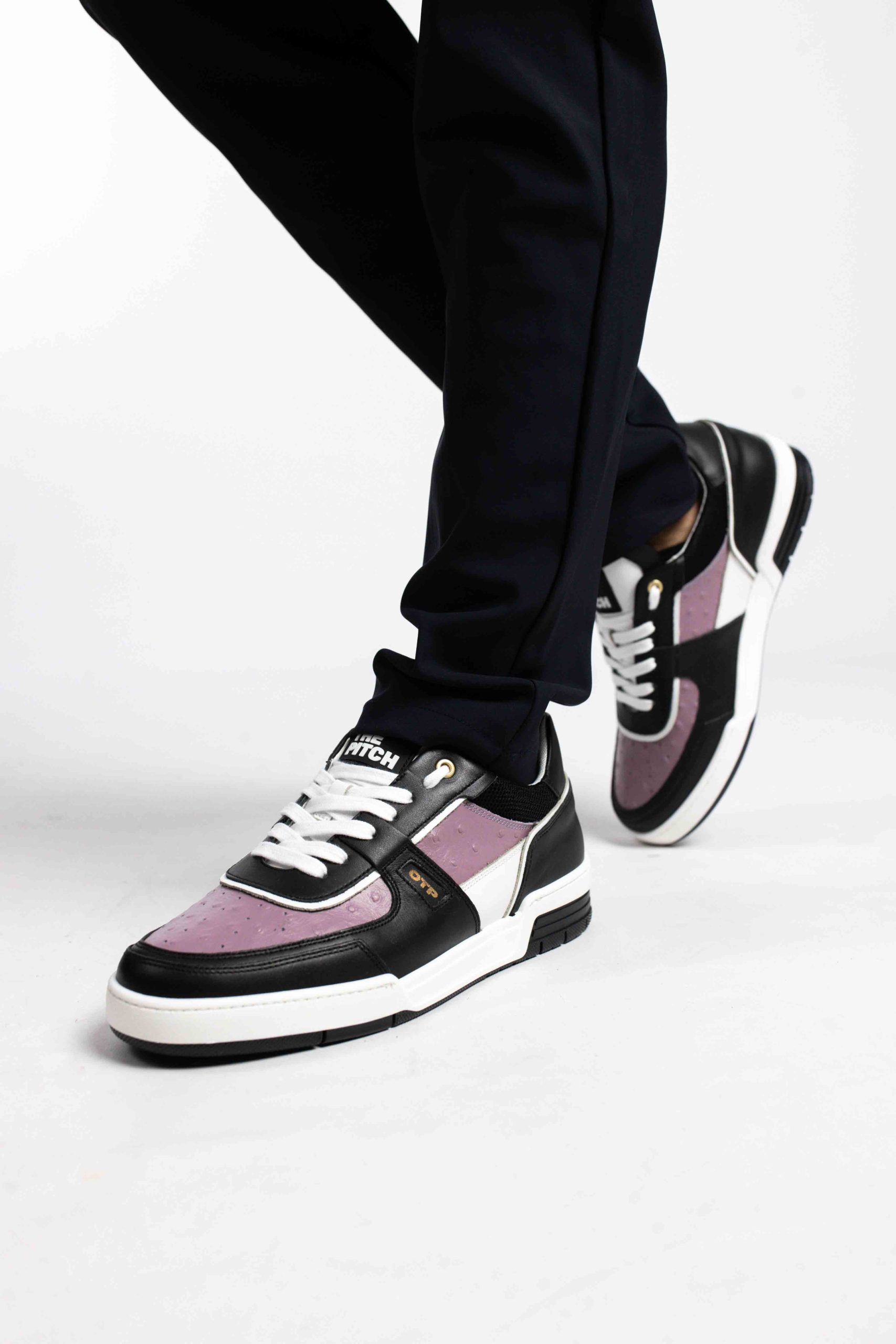 Off The Pitch Basketta Lo Struthio Sneakers Hi Zwart/Paars