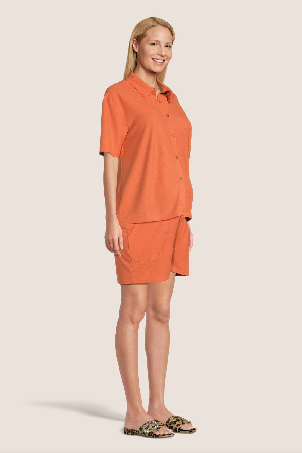 LOVE2WAIT regular fit short Siena oranje