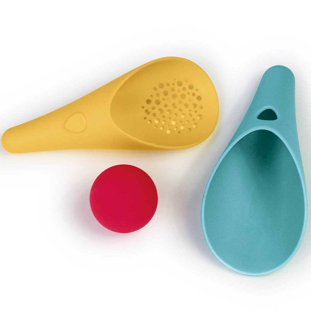 Quut schep met zeef en bal cuppi banana blue