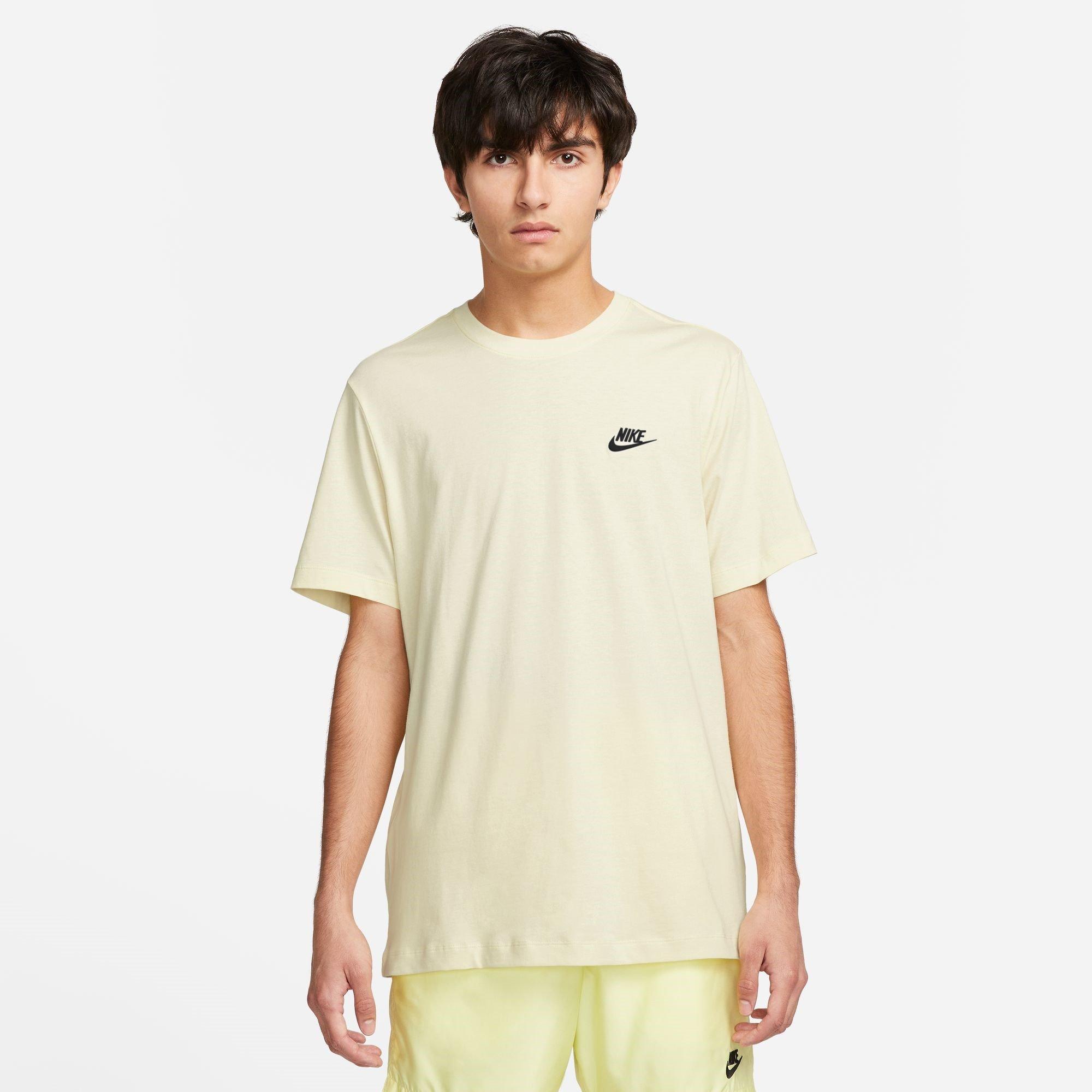 Nike Sportswear Club Men's T-Shirt