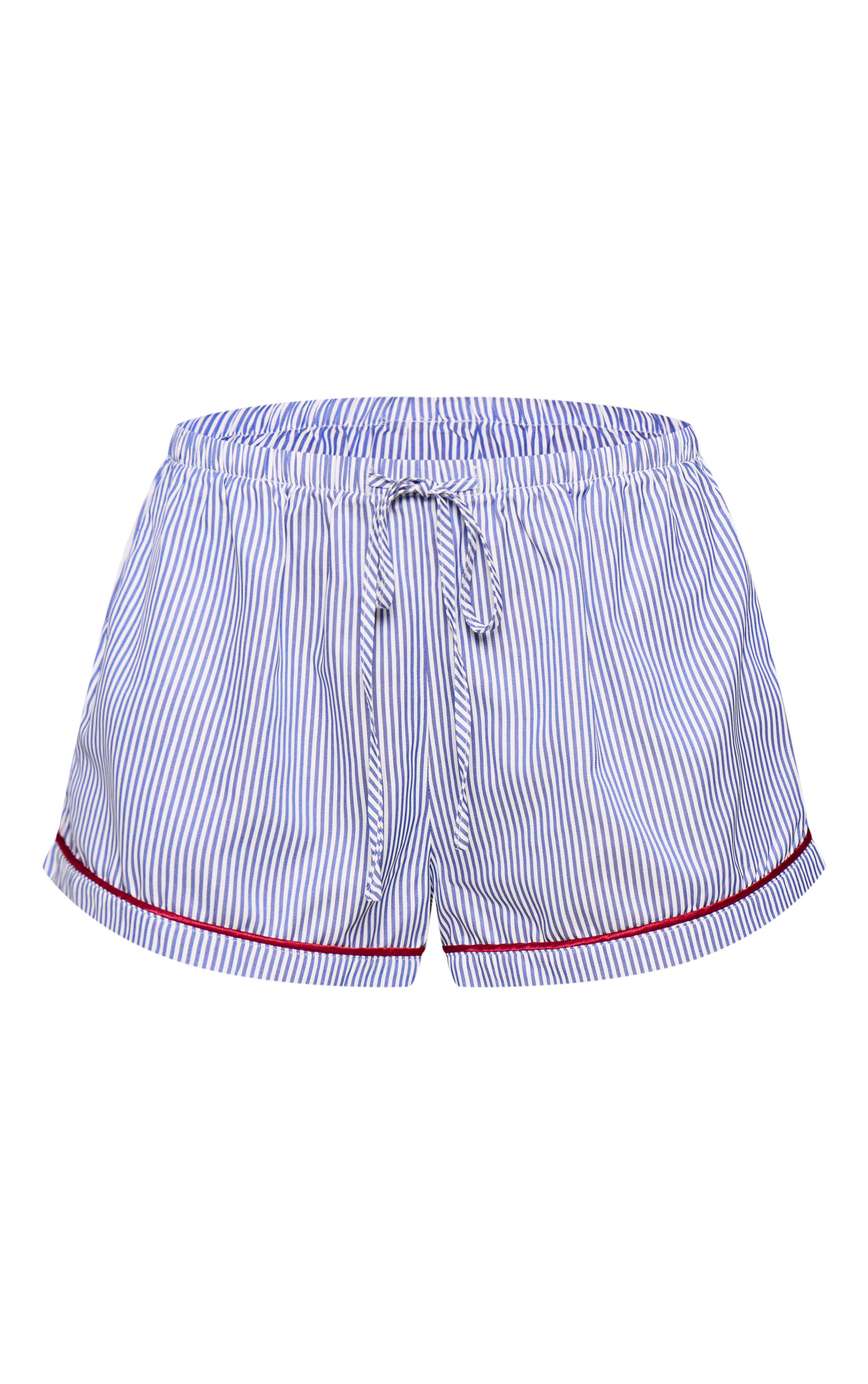 Bleu Short Rayé À Détail De Passepoil Contrasté