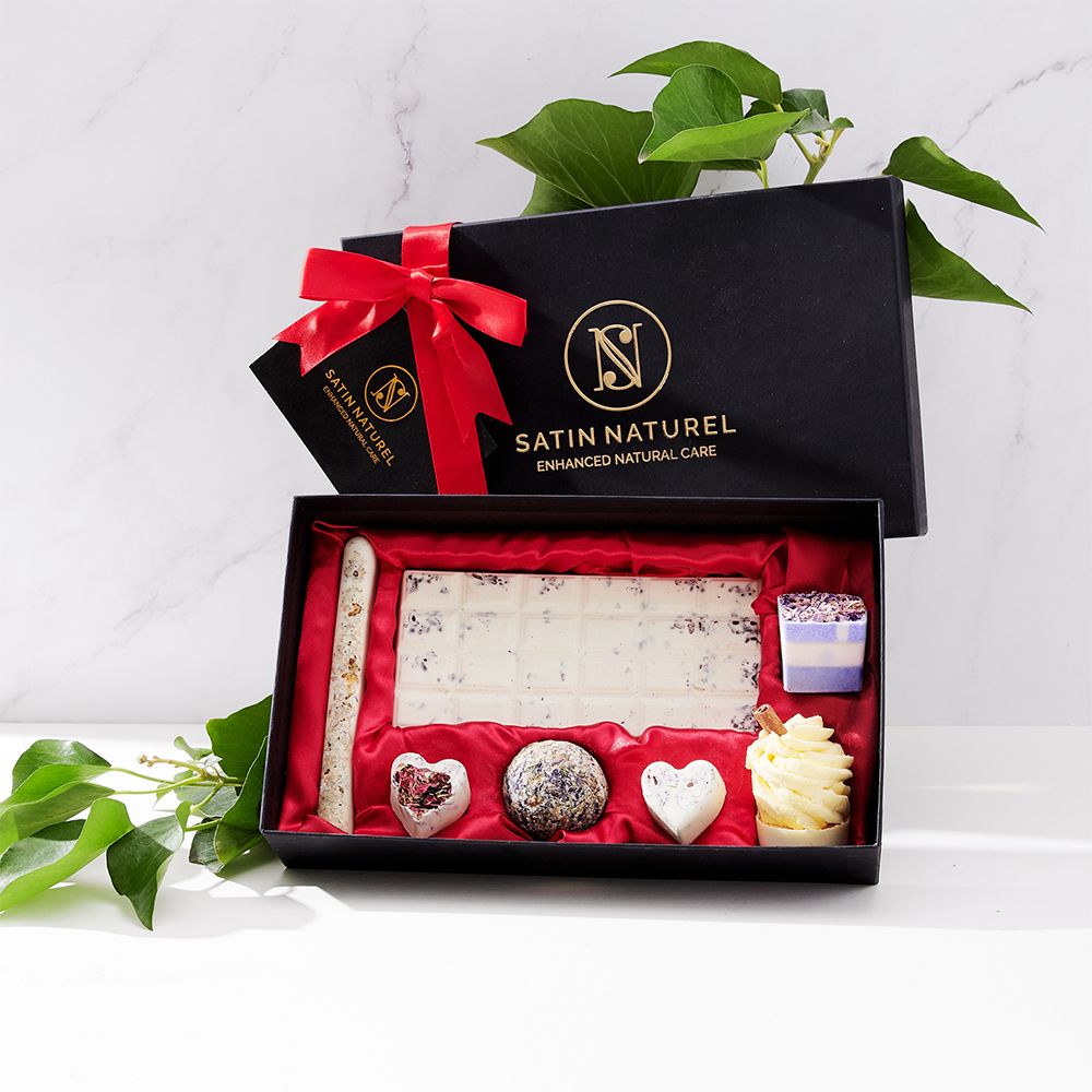SATIN NATUREL Badepralinen Oase der Sinne