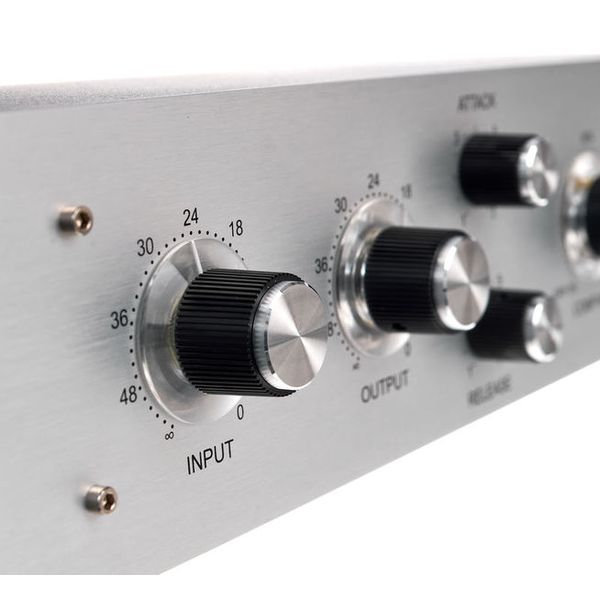 Black Lion Audio Bluey Limiter