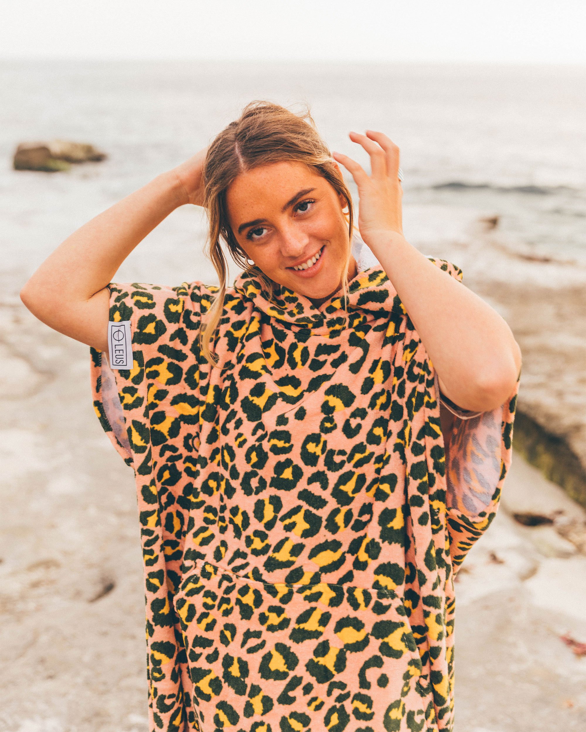 LEUS Poncho Hot Spots S