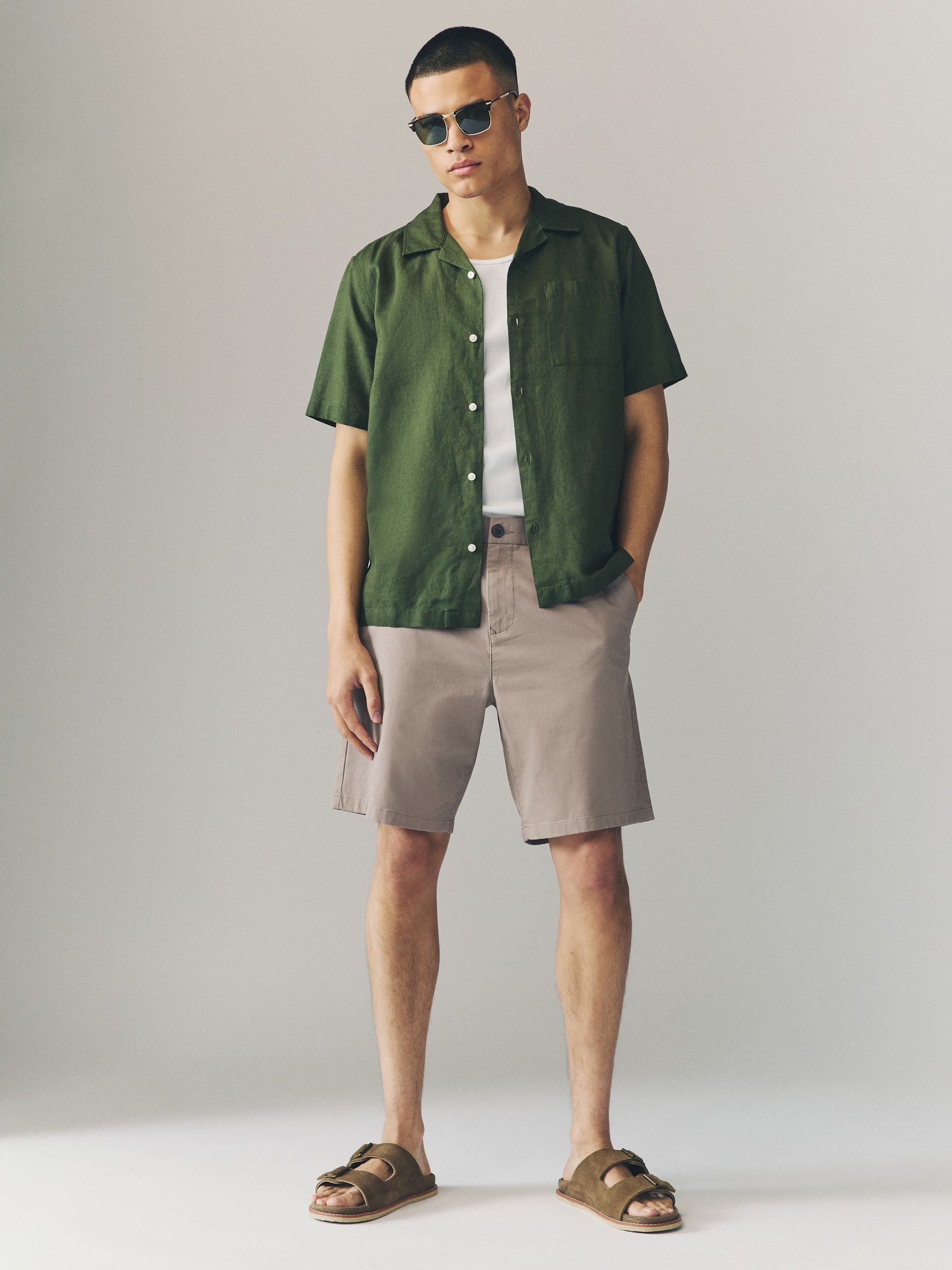 Neutraal - Slim Fit - Set van 3 chinoshorts met stretch