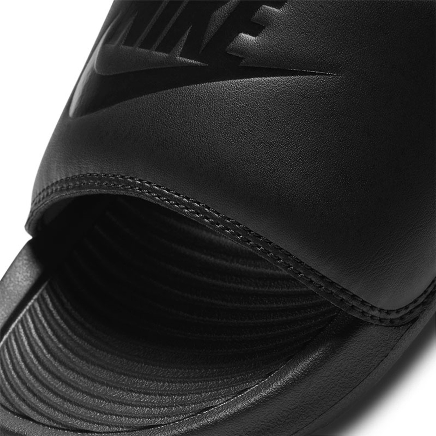 Nike Victori One Slipper Dames