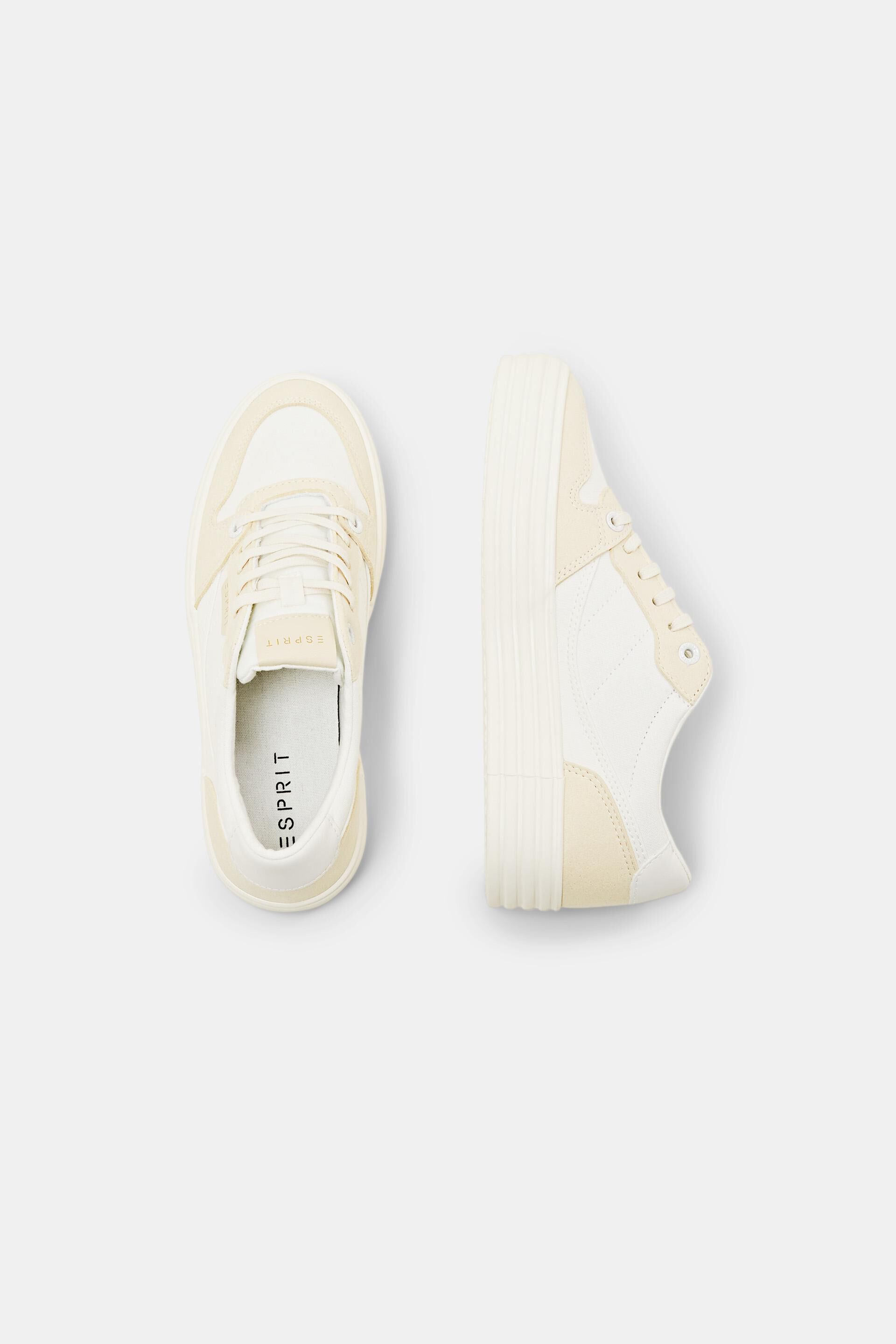 Sneakers dotées d’une semelle à plateau