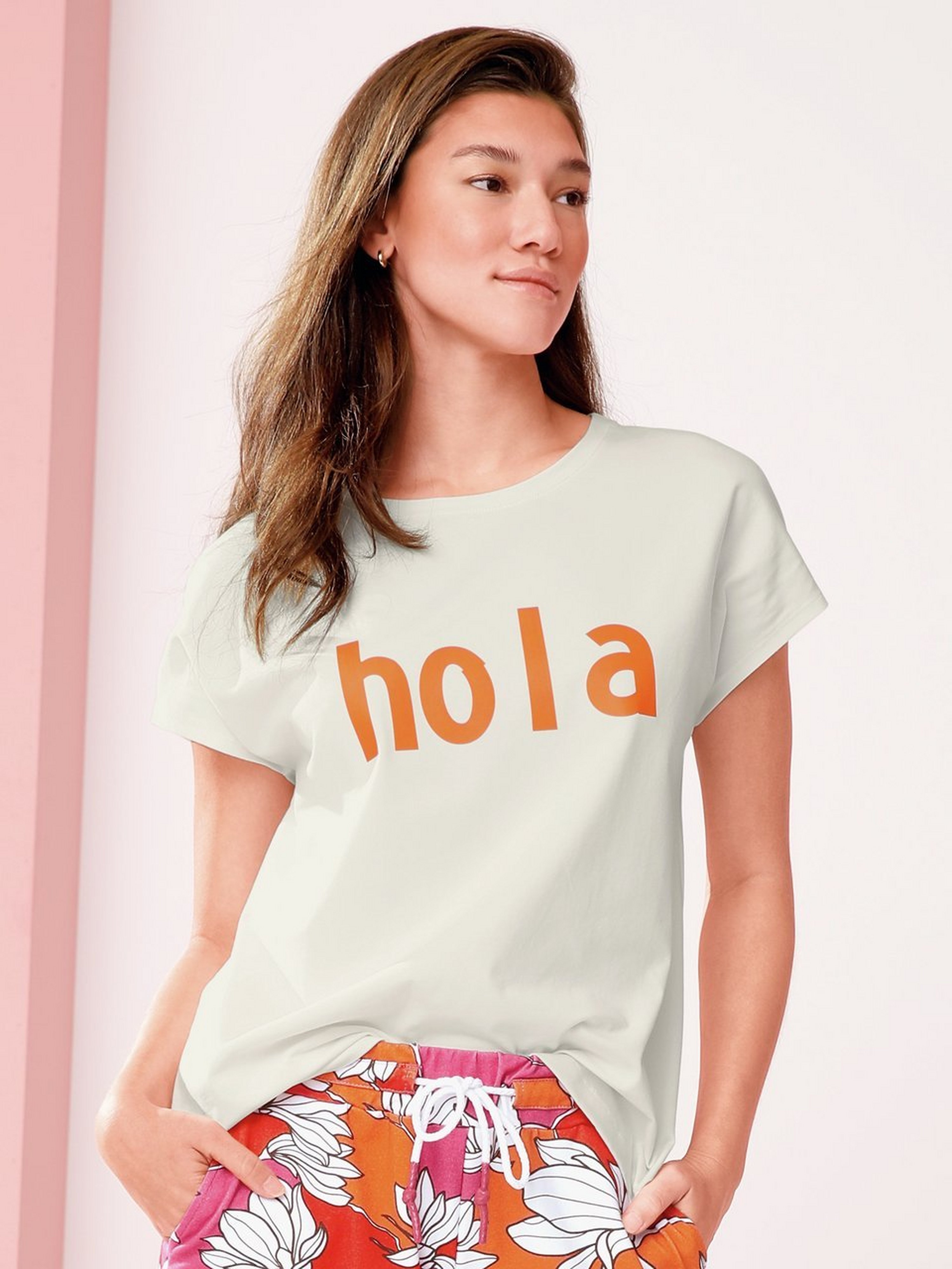 Rundhals-Shirt mit überschnittener Schulter