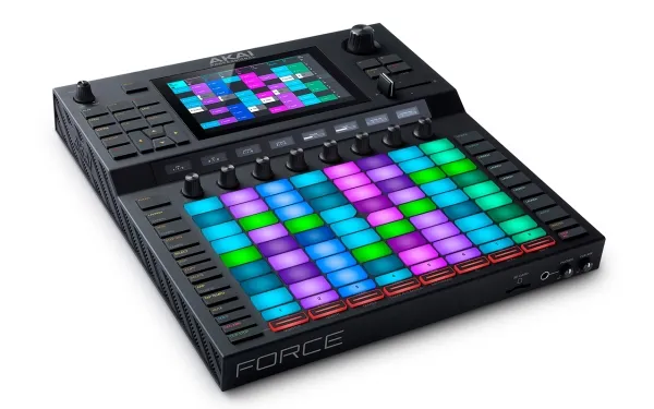 [OUTLET] - Akai Production Center FORCE