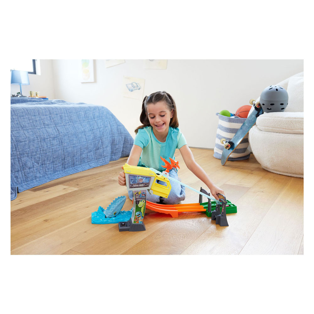 Hot Wheels Racer Verse Blue's Raptor Rush Speelset