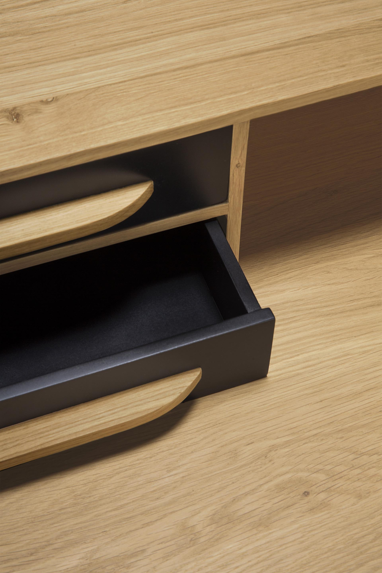 Oak Origami desk - black