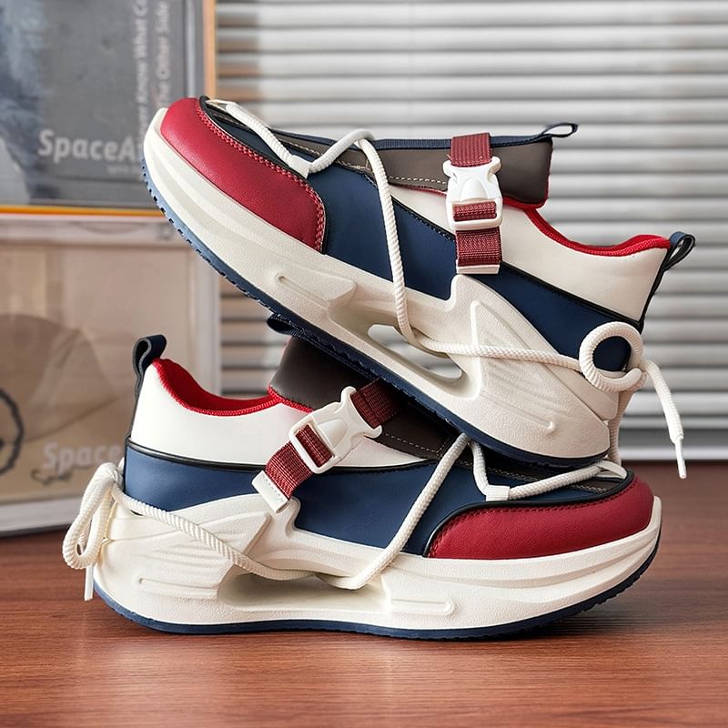Tanzanite - Platform Sneakers met Gespen Paneel
