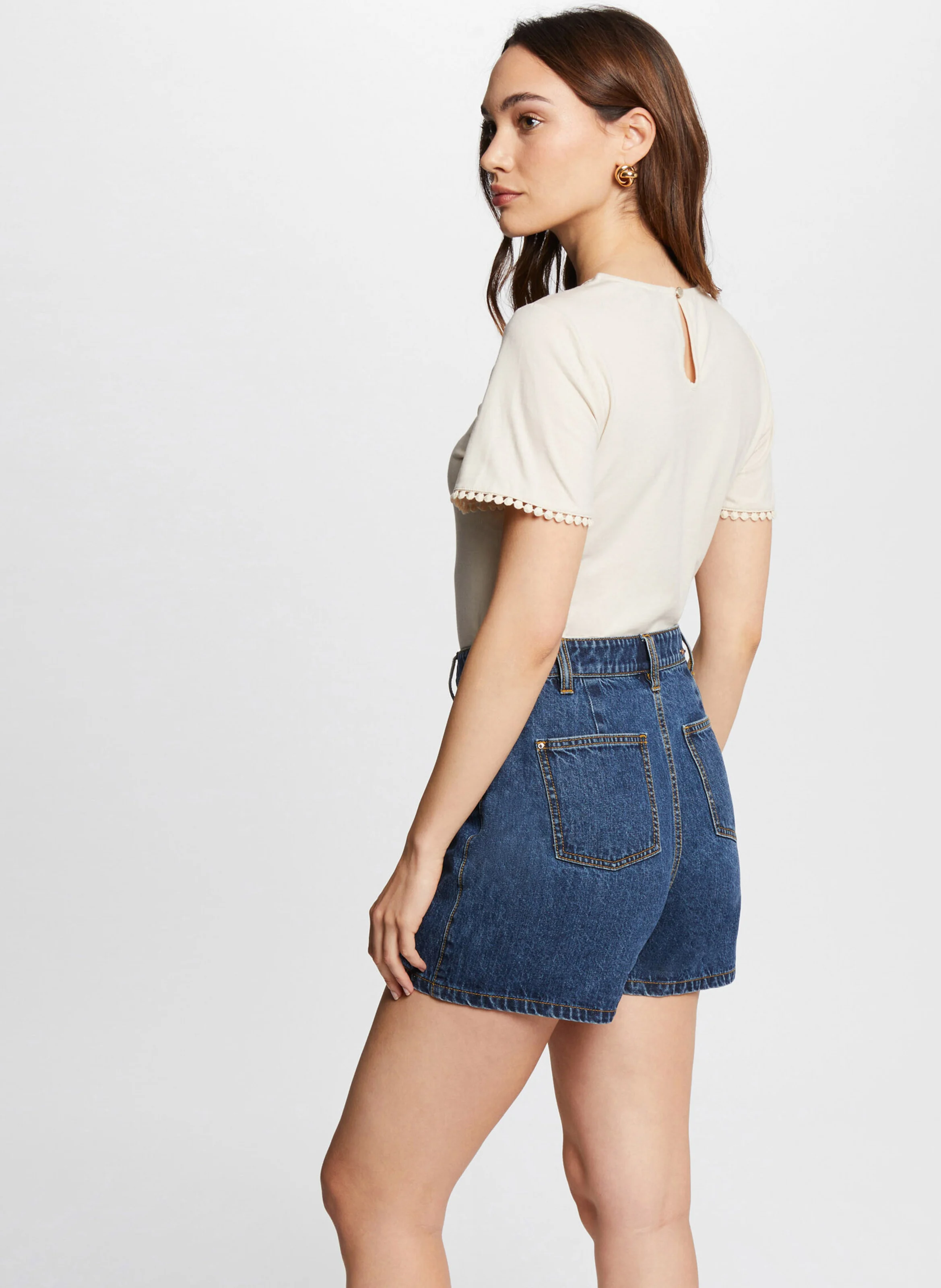 DORIA - Tee-shirt droit col rond brodé en coton mélangé | Beige