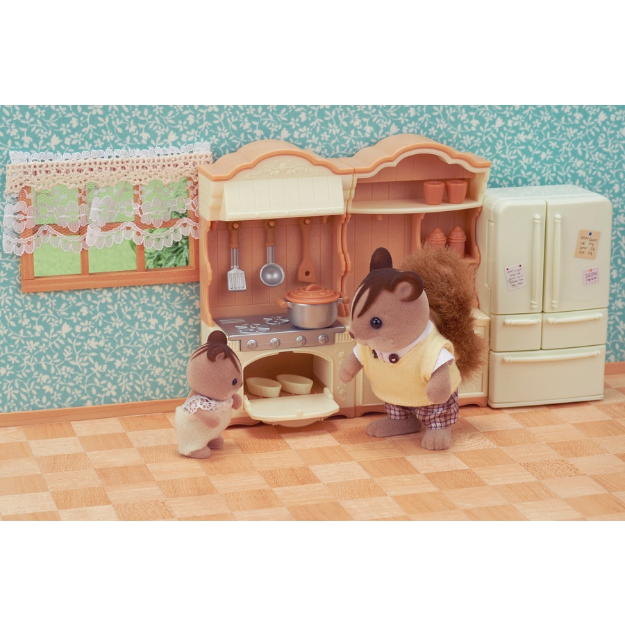 Sylvanian Families® Landhaus Küche mit Kühlschrank