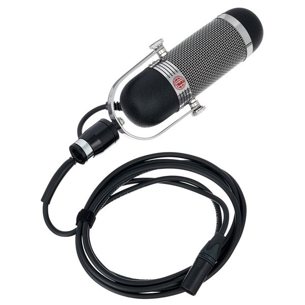 AEA R84
