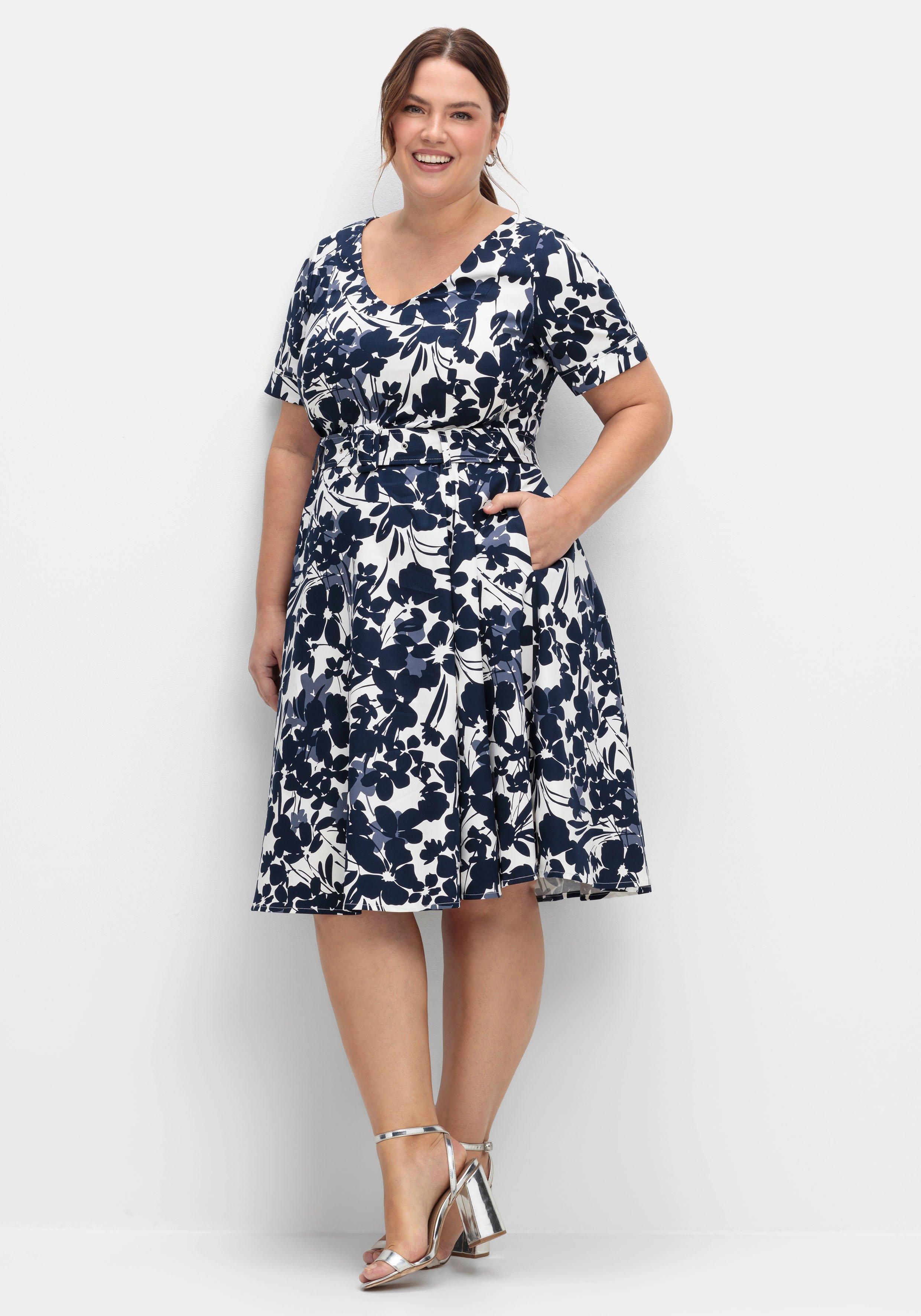 Cocktailkleid mit Blumenprint und Stoffgürtel