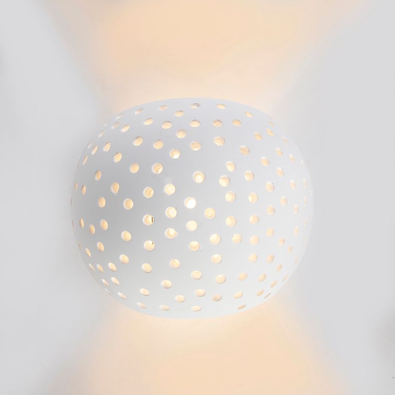 Moderne wandlamp wit gips bol met lichteffect - Blur