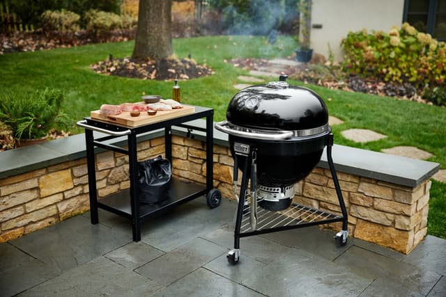 Weber Summit Kamado E6 kulgrill 18201004 (sort)