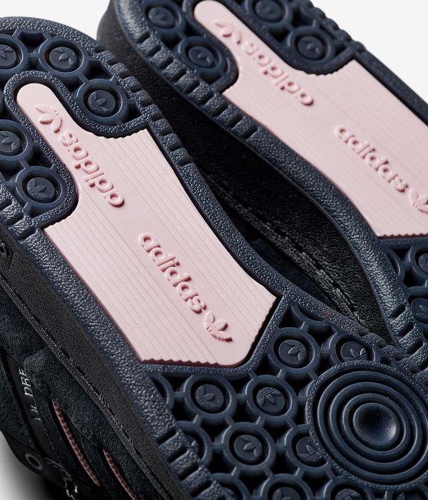 adidas Skateboarding x Lil Dre Centennial 85 Lo ADV Schuh (core black clear pink)