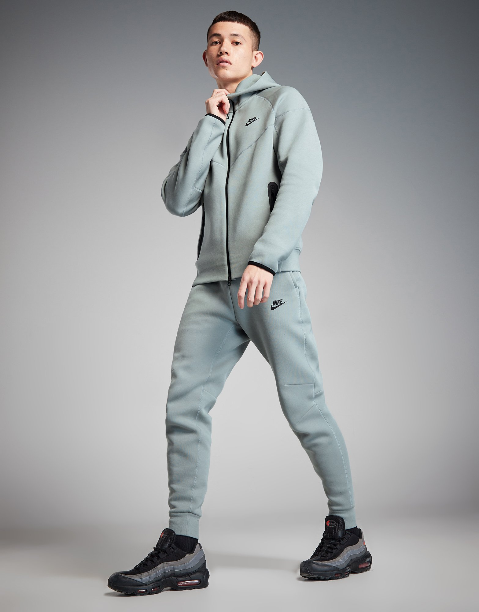 Nike Pantalon de jogging Tech  Homme