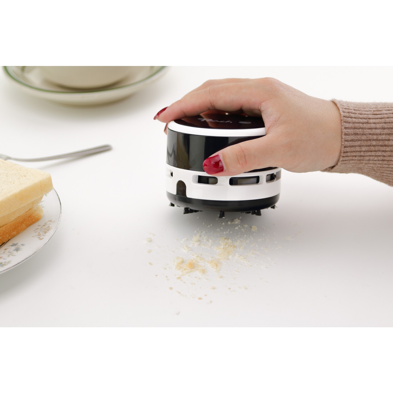 Peach Mini Tisch Staubsauger PA105 schwarz