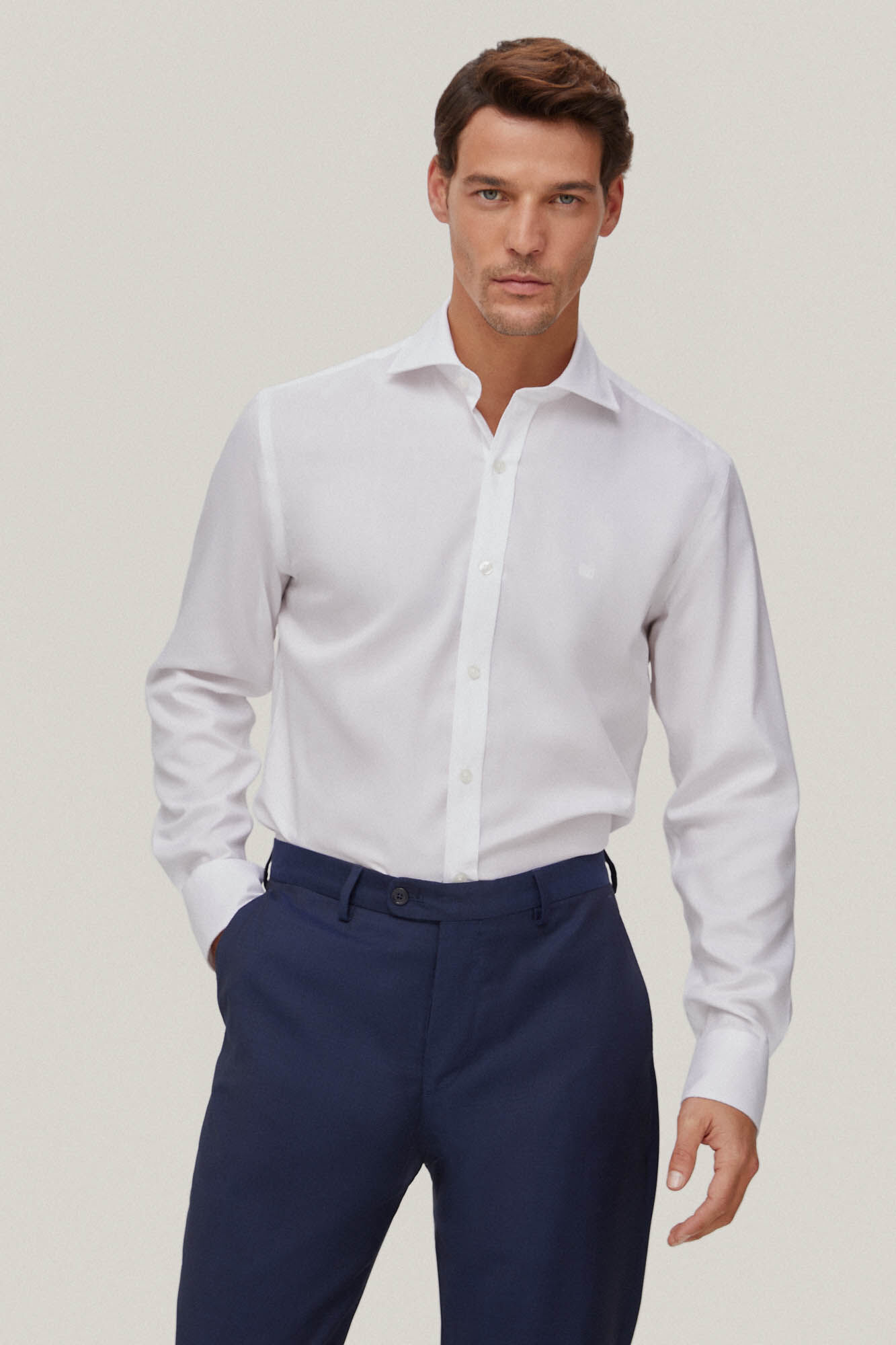 Camisa vestir pinpoint liso non iron + antimanchas - Blanco