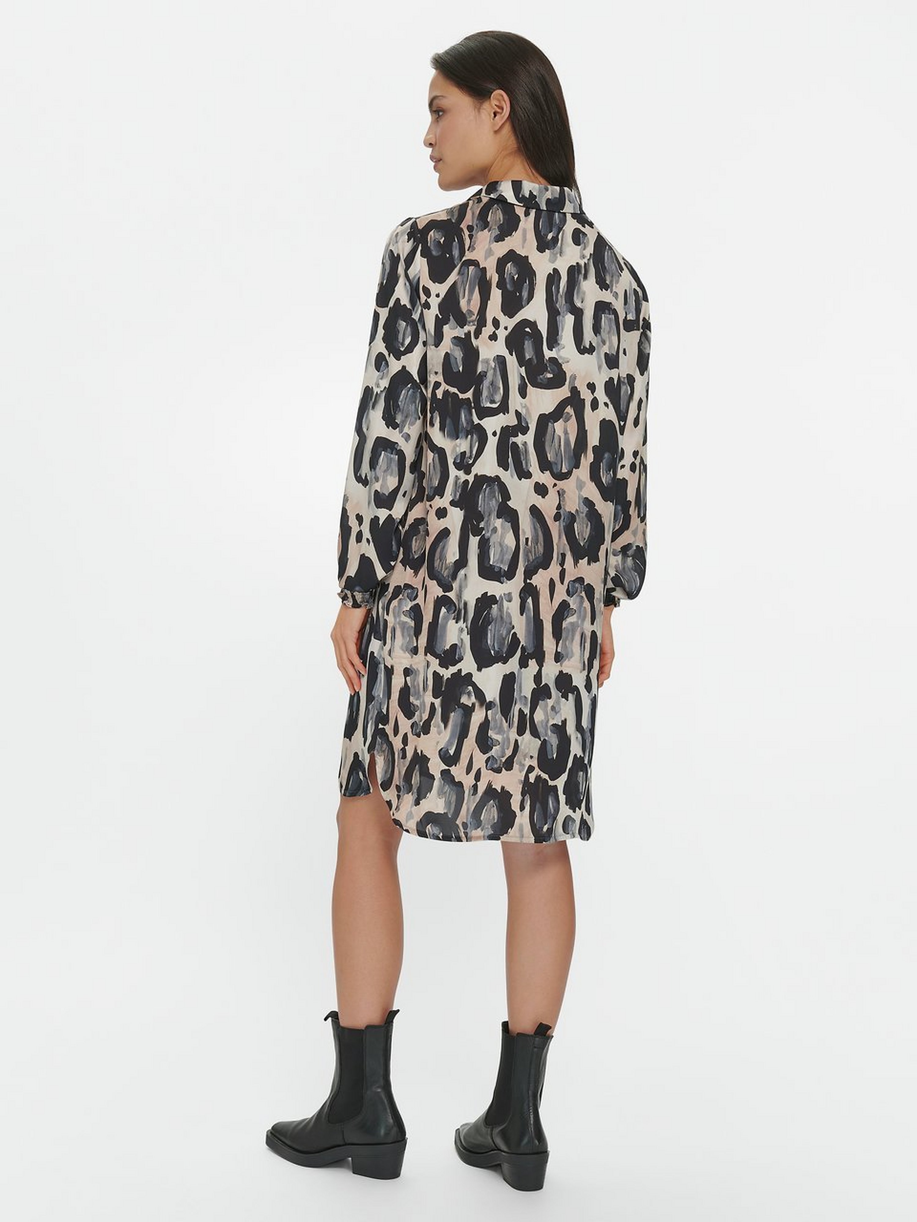 Kleid