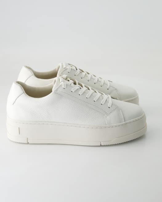 Vagabond Judy Sneaker in Weiß
