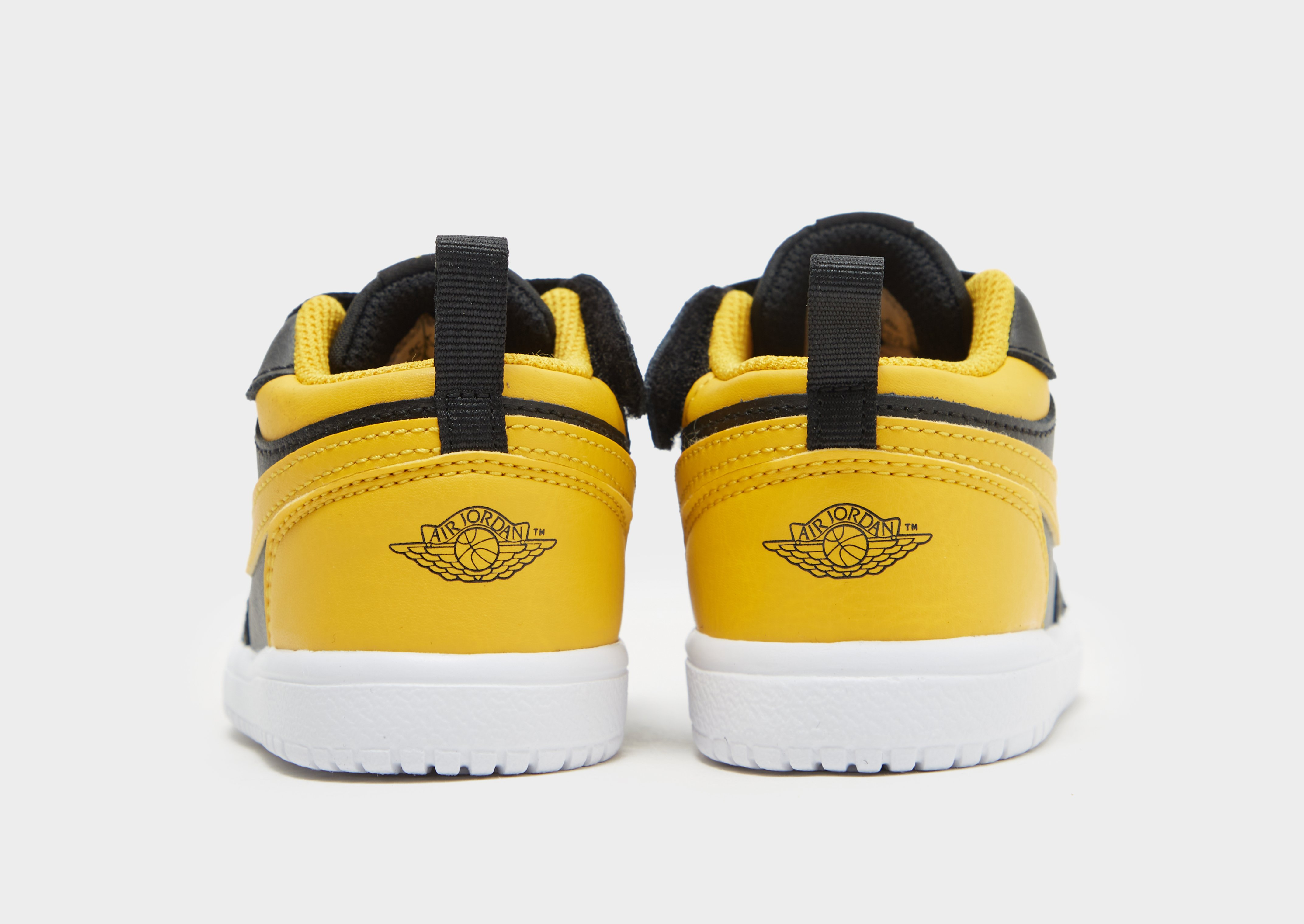 Jordan AJ1 Low Bébé