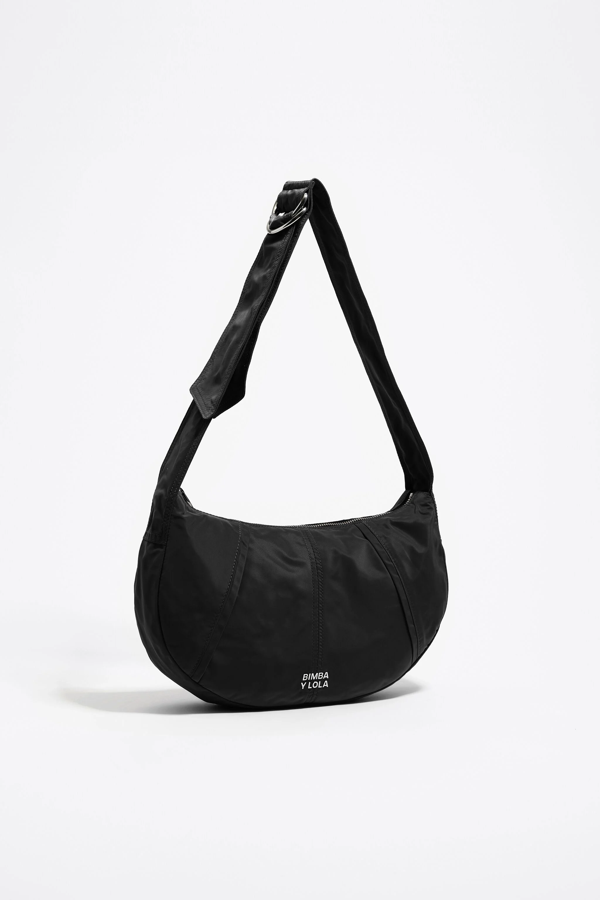 Bolsa Moon média em náilon preto